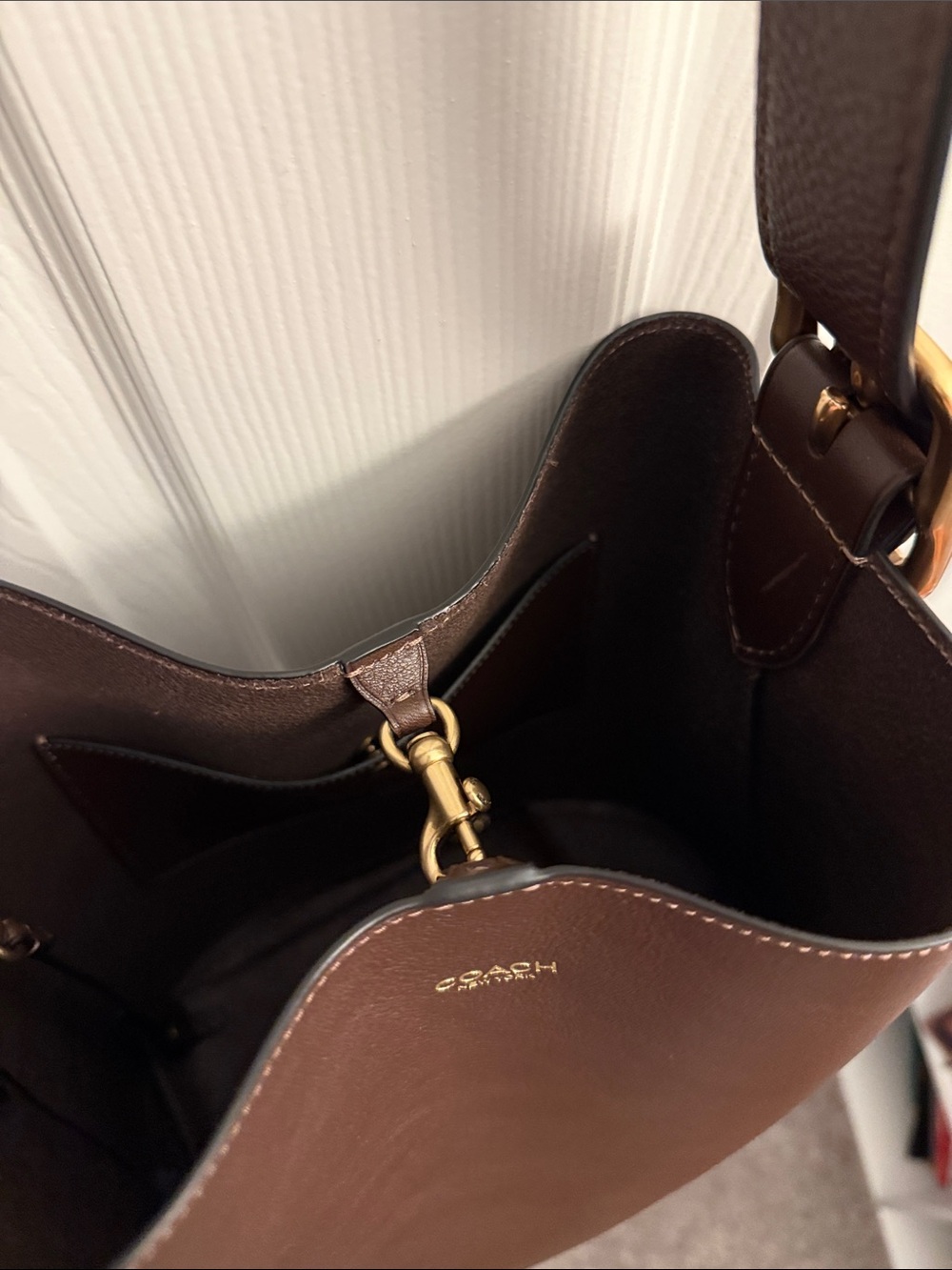Bleecker Bucket Bag - Picture 3 of 14